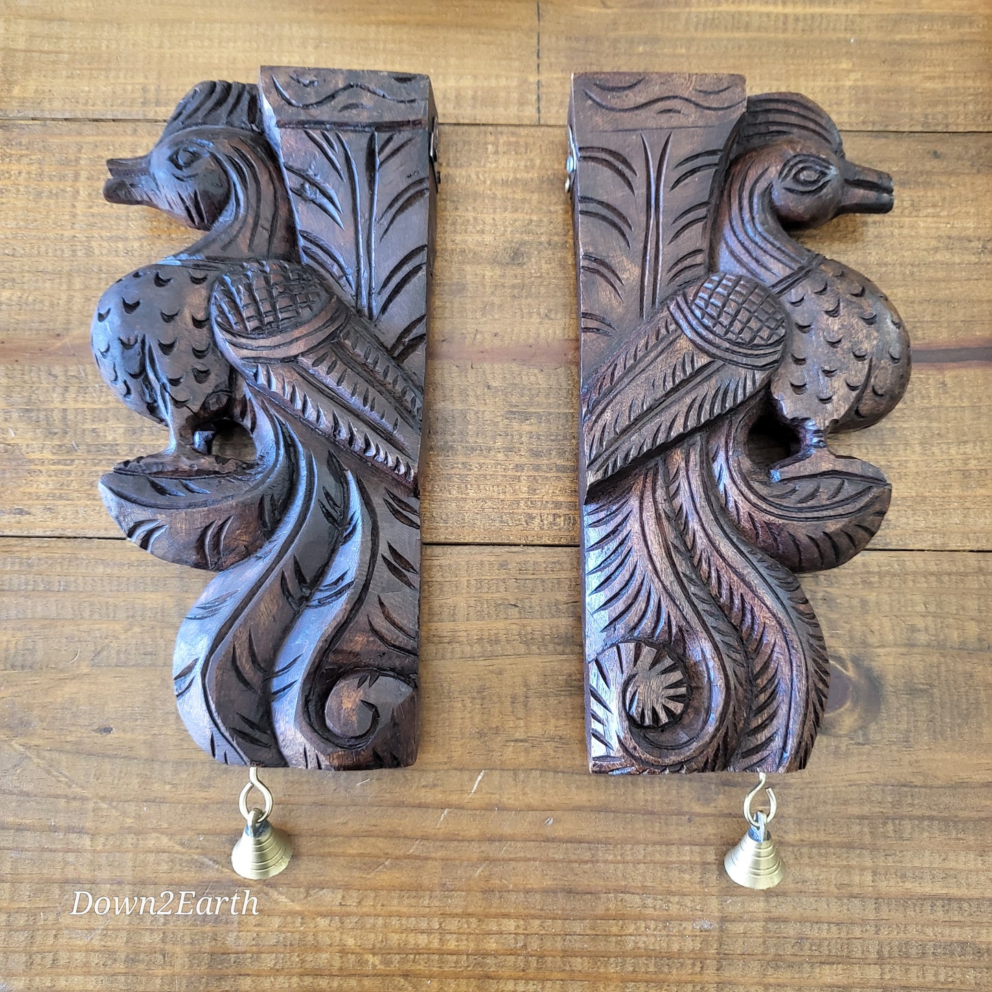 Mayil wall corbels (pair)
