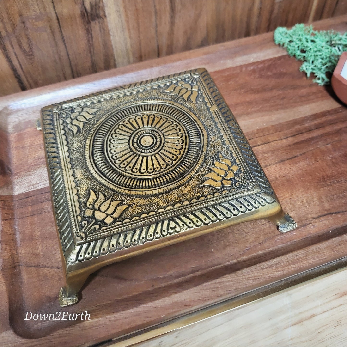 Kamala Peetam/Chowki Medium